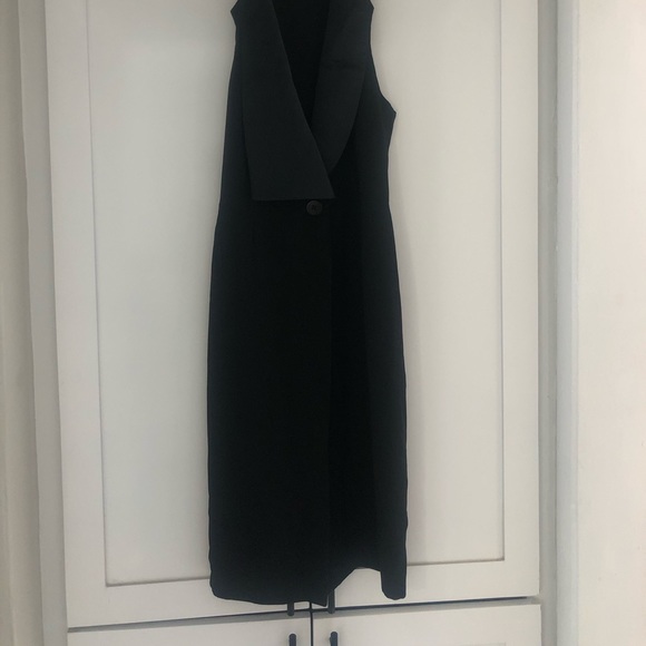 Halston Heritage Sleeveless Tuxedo Dress - Picture 3 of 4